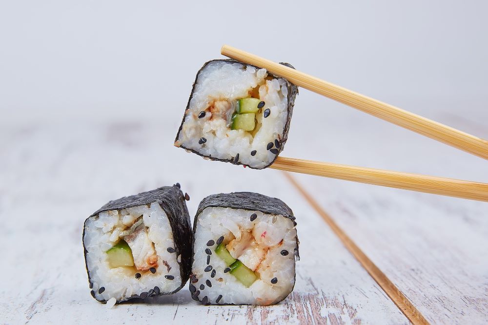 czy można jeść sushi w ciąży